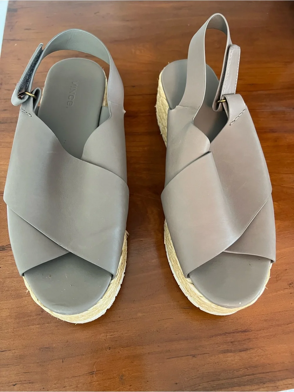 Vince Jesson Women's Woodsmoke Leather Slingback Espadrille Sandals Size 9